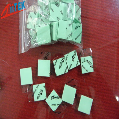UltraSystem CPU ฮีทซิงค์พาวด์เครื่องระบายความร้อนด้วยความร้อน 1.5 W / mK ซิลิโคนแผ่นความร้อนสีเขียว 45 Shore 00 TIF100-07S