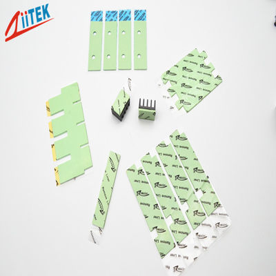 UltraSystem CPU ฮีทซิงค์พาวด์เครื่องระบายความร้อนด้วยความร้อน 1.5 W / mK ซิลิโคนแผ่นความร้อนสีเขียว 45 Shore 00 TIF100-07S